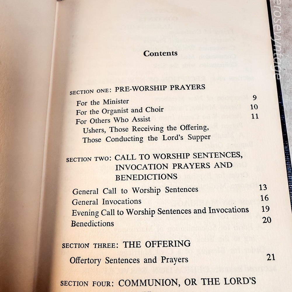 Religious‎ Book Collection - Picture 4 of 8